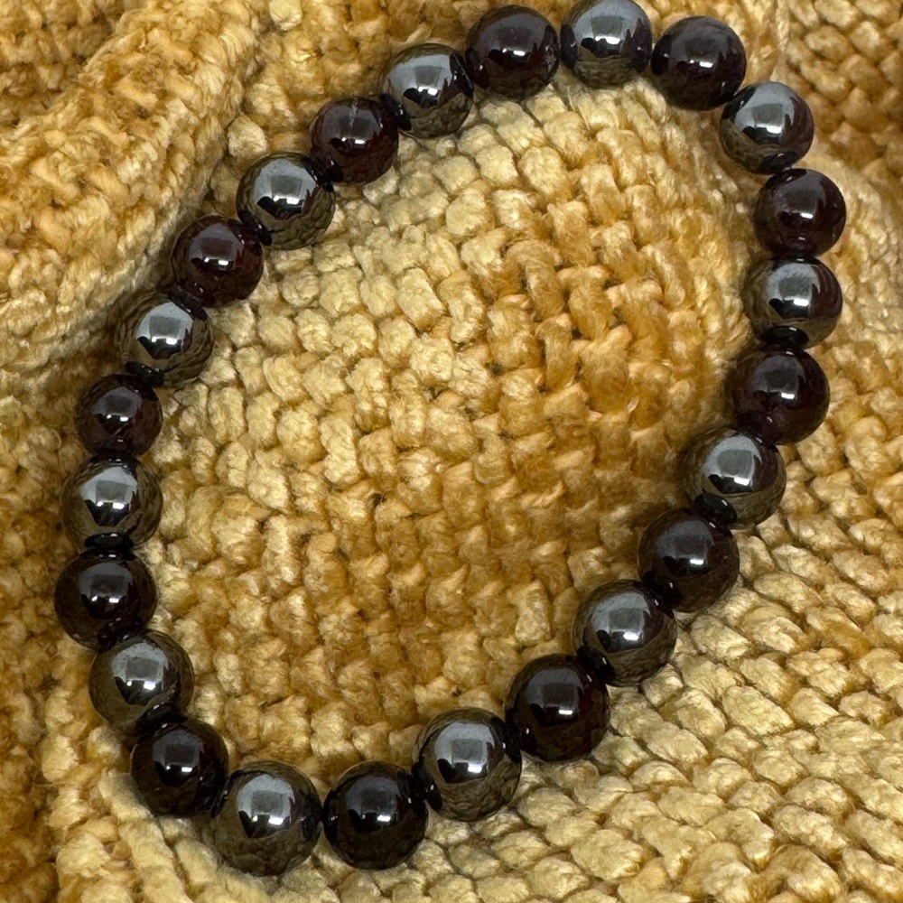 Natural Gemstone Bracelet Garnet & Hematite